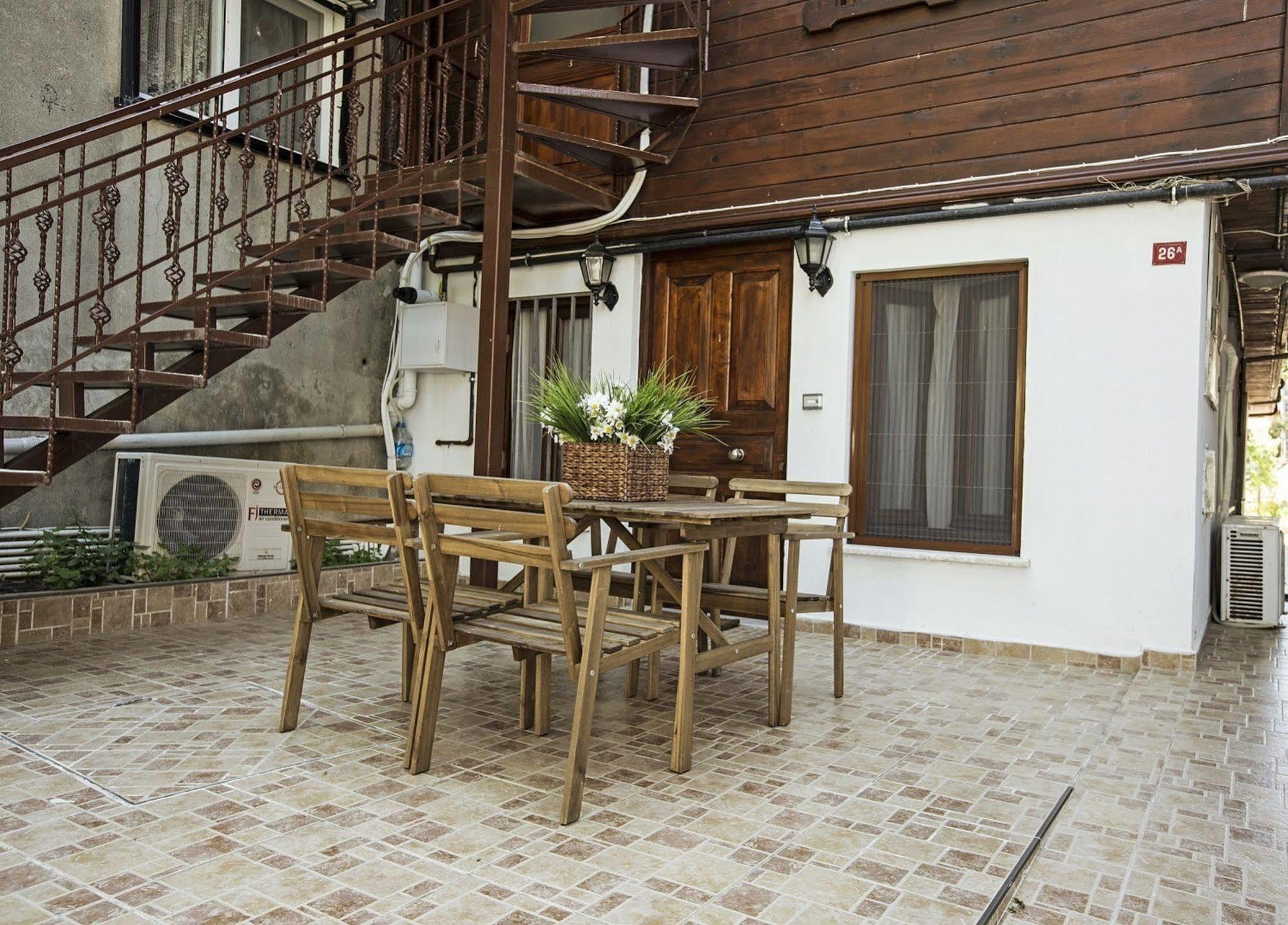 Buyukada Apart Hotel - Sehbal Adalar Luaran gambar