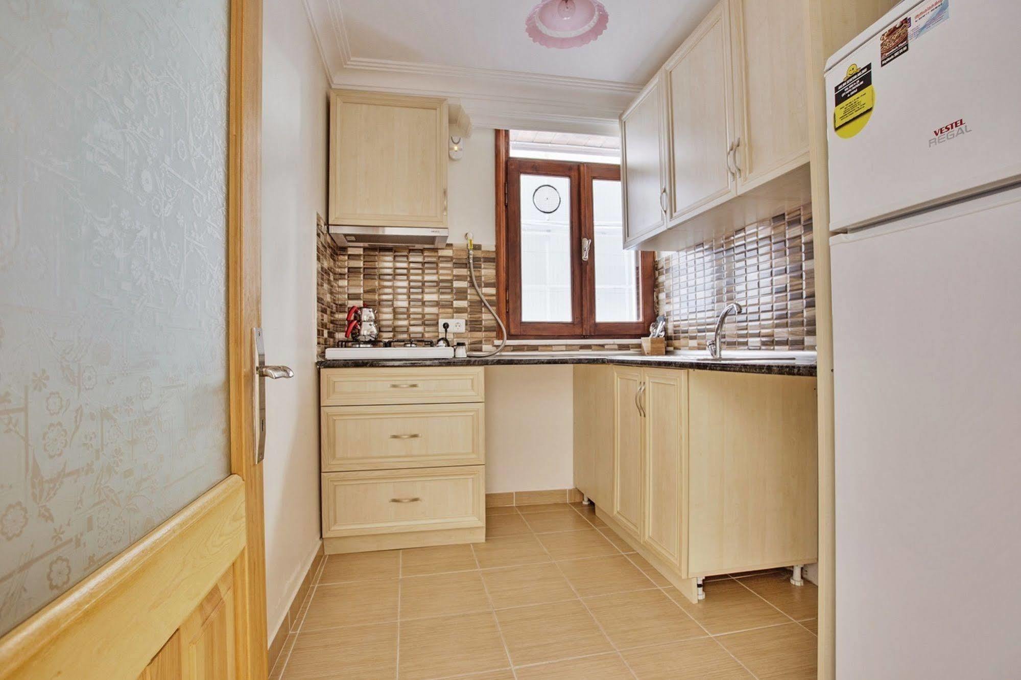 Buyukada Apart Hotel - Sehbal Adalar Luaran gambar